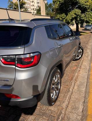 JEEP COMPASS 2.0 16V FLEX LONGITUDE AUTOMÁTICO JEEP COMPASS 2.0 16V FLEX LONGITUDE AUTOMÁTICO